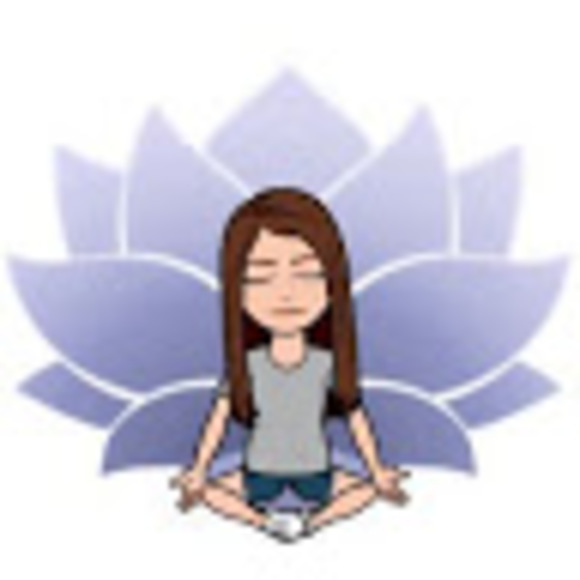 Meet your Posher, Christina - Picture 1 of 1